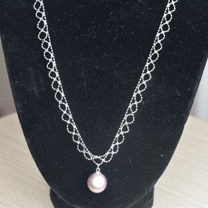 Chic Silver Necklace with Pink Pearl Pendant